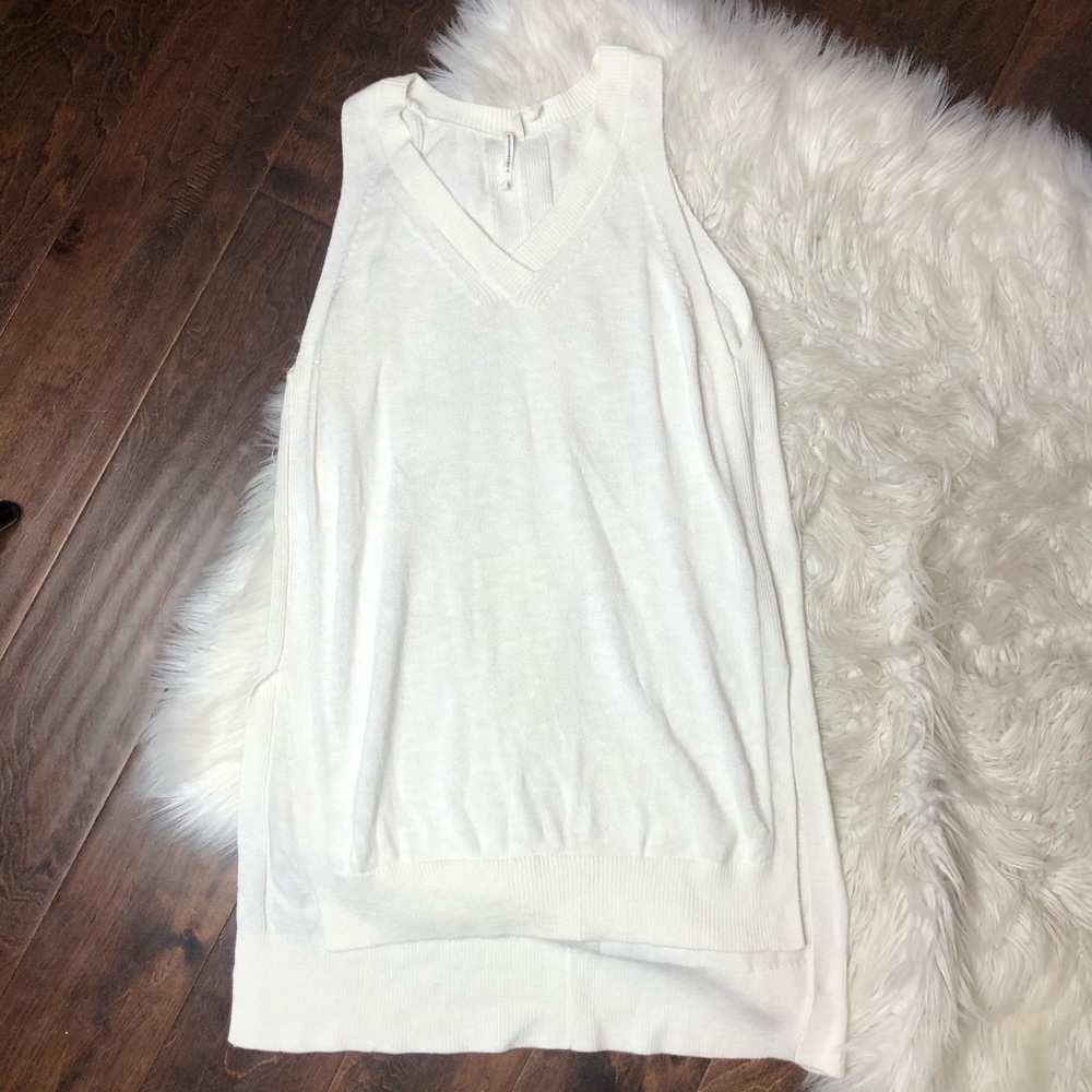 Anthropologie white cream knit tank top medium